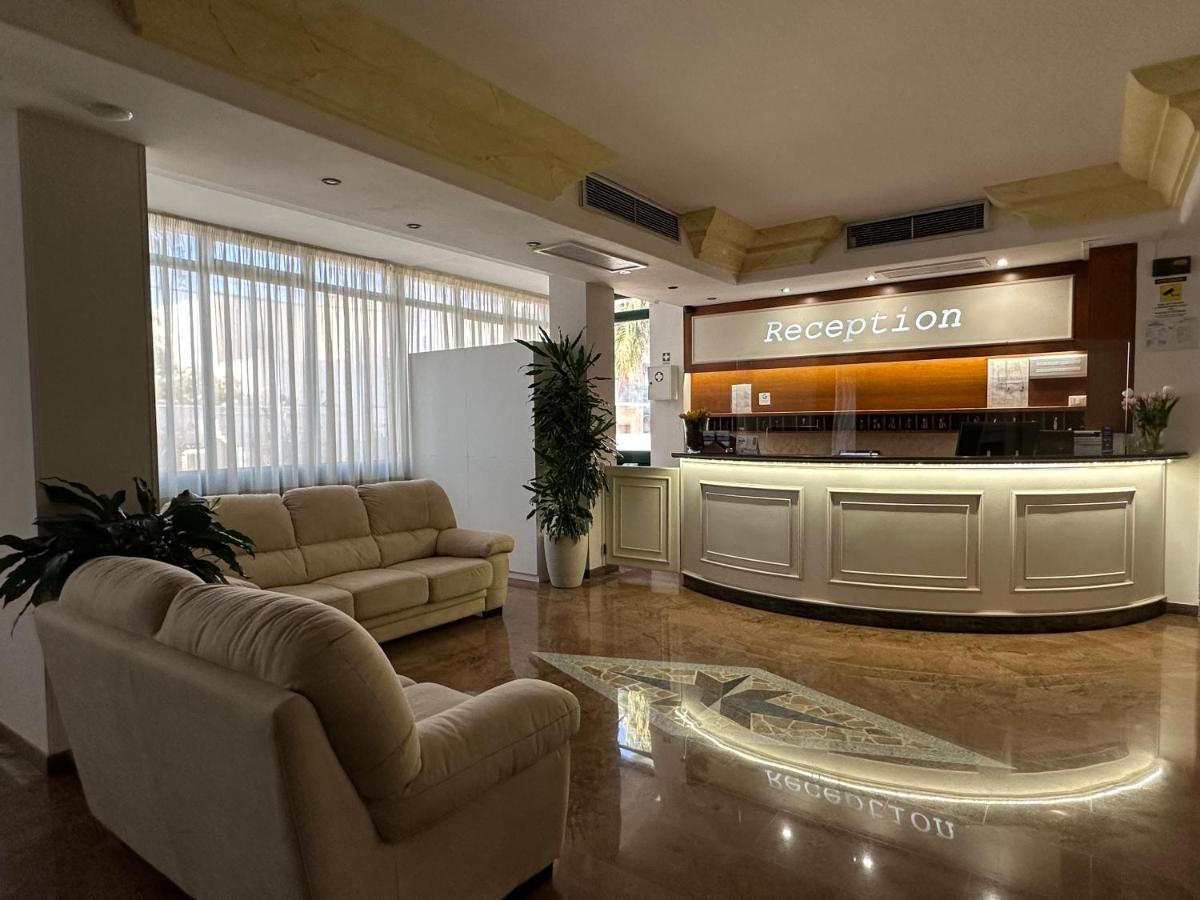 Porto Cesareo Hotel Exterior foto